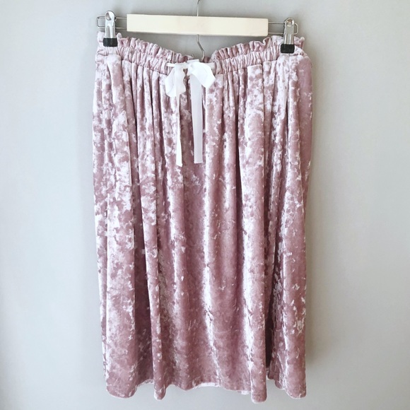 ASOS Velvet Paperbag Waist Pink Skirt - Picture 4 of 6